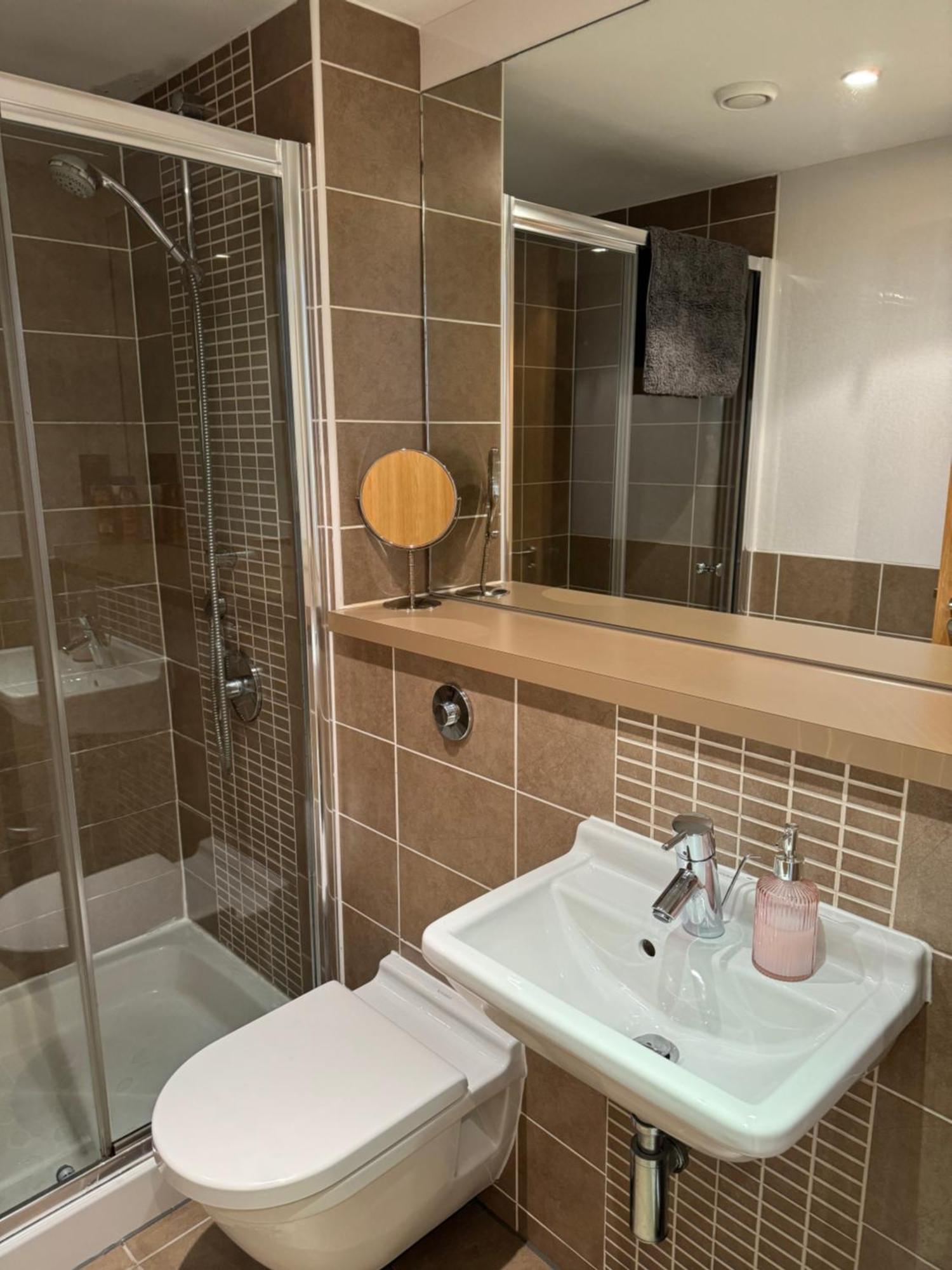 Merchant City Luxury 2 Bedroom Apartment With Secure Parking Available On Request Glasgow Exteriör bild